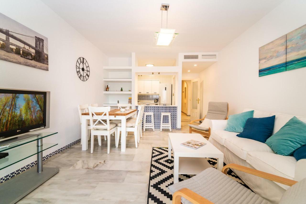 Well-Located 3Bdr Apartment In Фуэнхирола Экстерьер фото